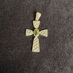 Vintage sterling silver and peridot Celtic cross pendant